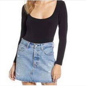 Black NWT double scoop Leith bodysuit size S in a black